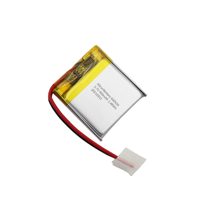 Leichter 1C-Akku in quadratischer Form Wiederaufladbarer 3,7-V-Akku 400 mAh